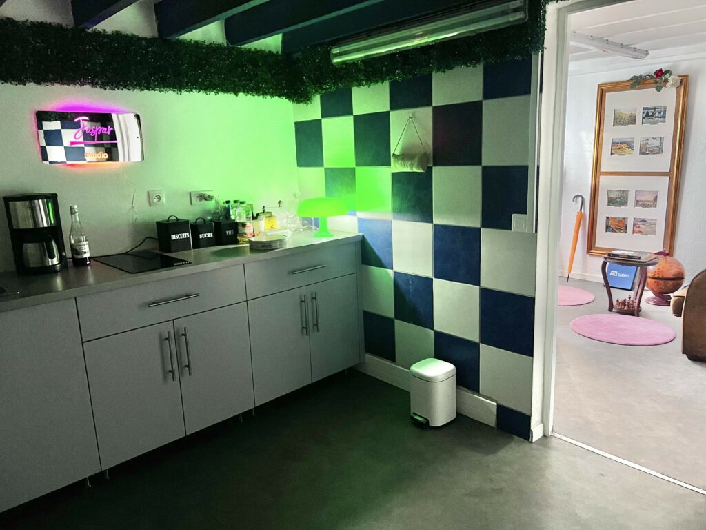 Loft événementiel privatisé à 1h de Paris avec écran géant et piste de danse